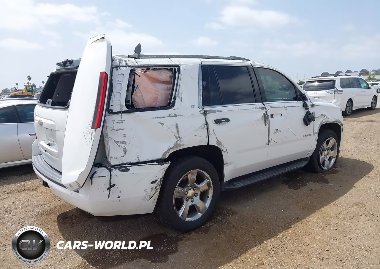 2019 Chevrolet Tahoe Lt VIN:1GNSCBKC1KR282271 - 4