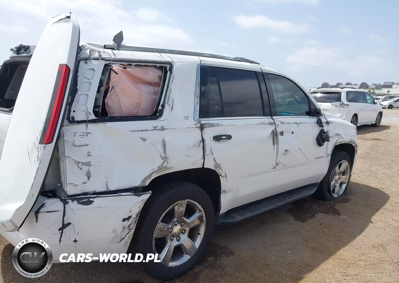 2019 Chevrolet Tahoe Lt VIN:1GNSCBKC1KR282271 - 6