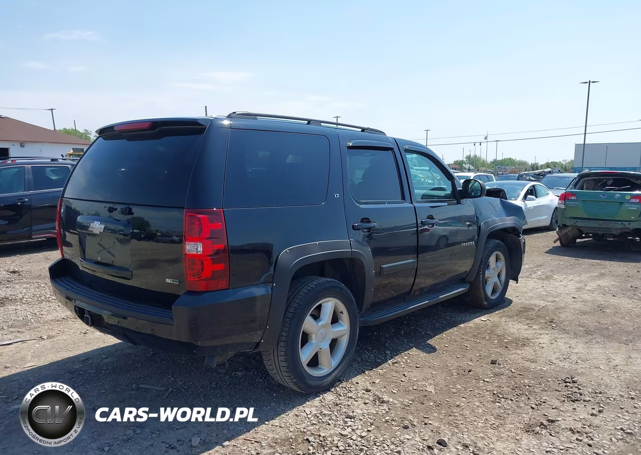 2008 Chevrolet Tahoe Lt VIN:1GNFK13068R175034 - 4