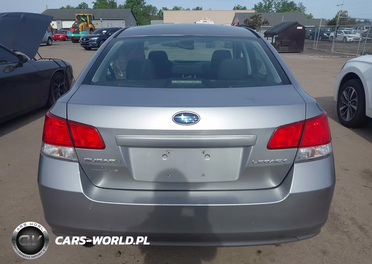 2010 Subaru Legacy 2.5I Premium VIN:4S3BMCC64A3220434 - 17