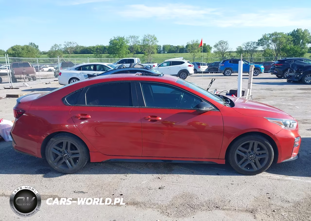 2021 Kia Forte Gt-Line VIN:3KPF34AD2ME385990 - 13