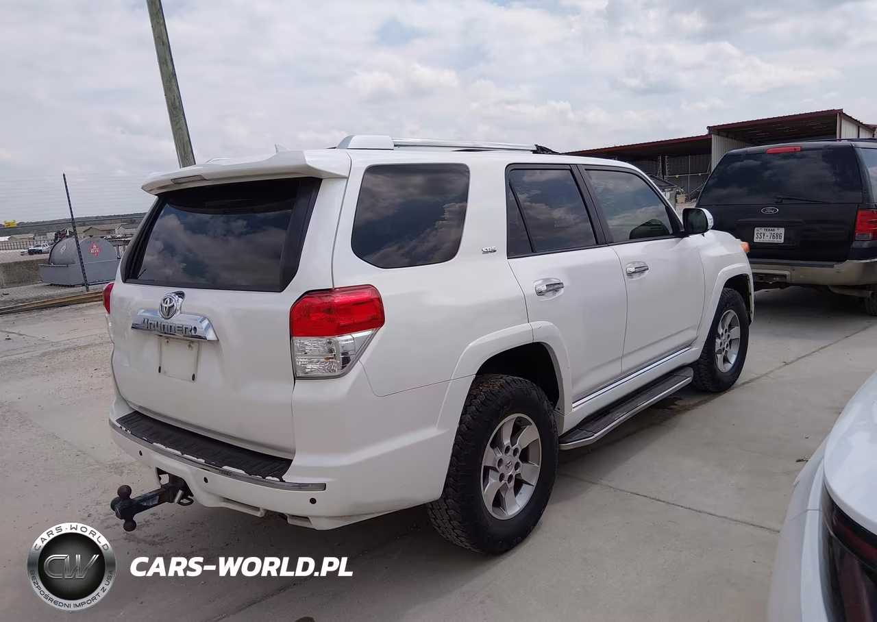2013 Toyota 4Runner Sr5 VIN:JTEZU5JR9D5053872 - 4