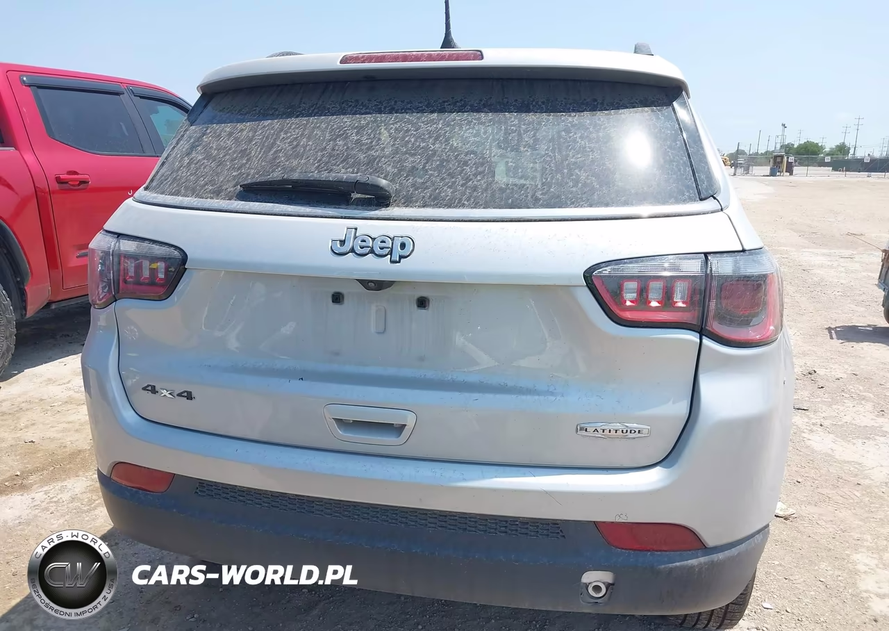 2024 Jeep Compass Latitude 4X4 VIN:3C4NJDBN8RT111513 - 16