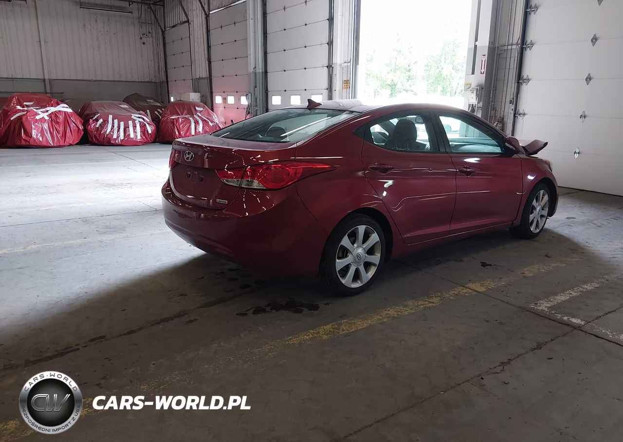 2013 Hyundai Elantra Limited VIN:5NPDH4AE5DH252699 - 4