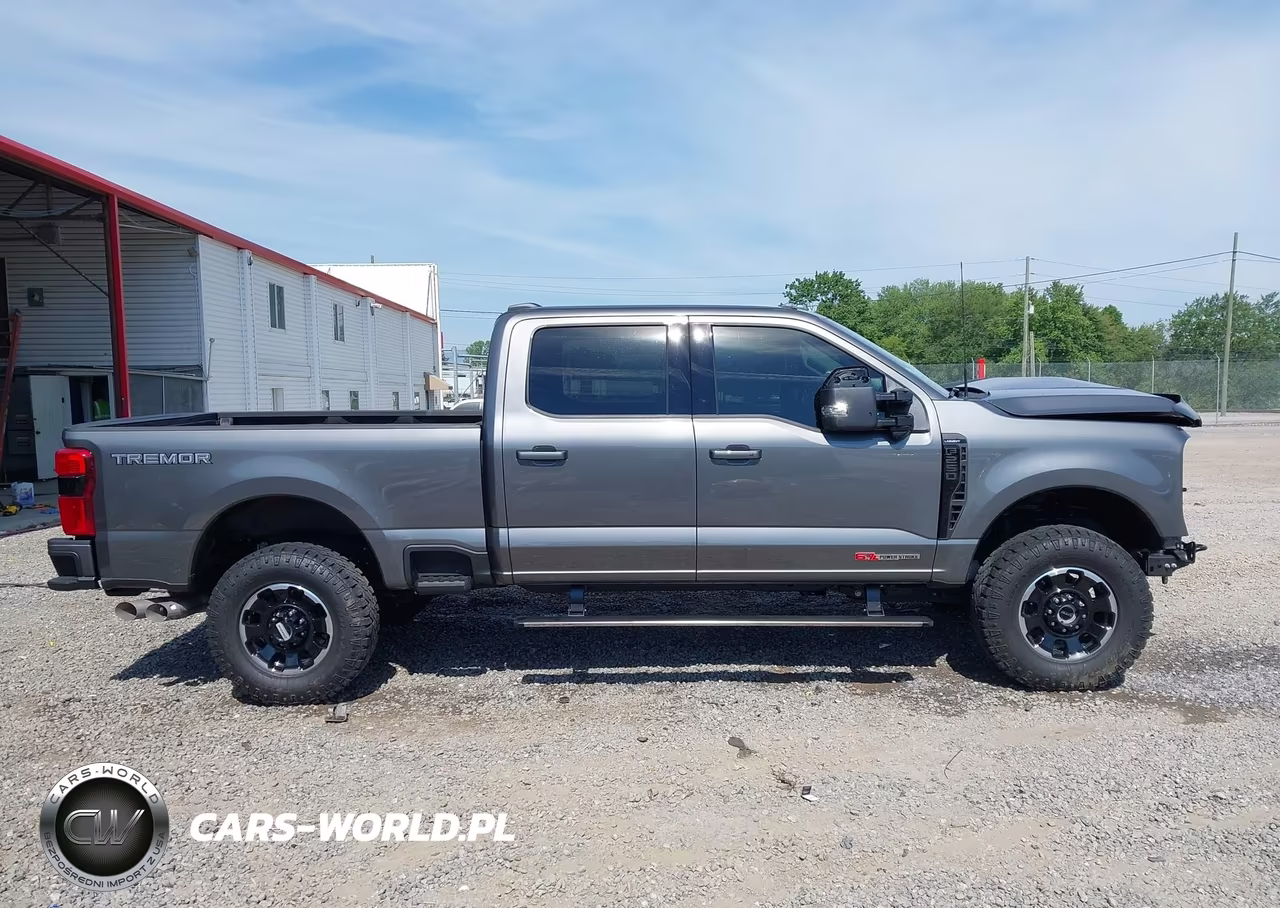 2025 Ford F-250 Lariat VIN:1FT8W2BM4SED63467 - 14