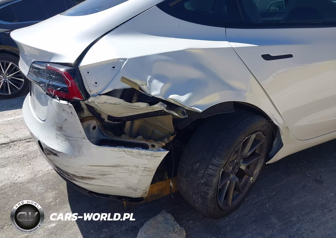 2023 Tesla Model 3 Rear-Wheel Drive VIN:5YJ3E1EA7PF493435 - 6
