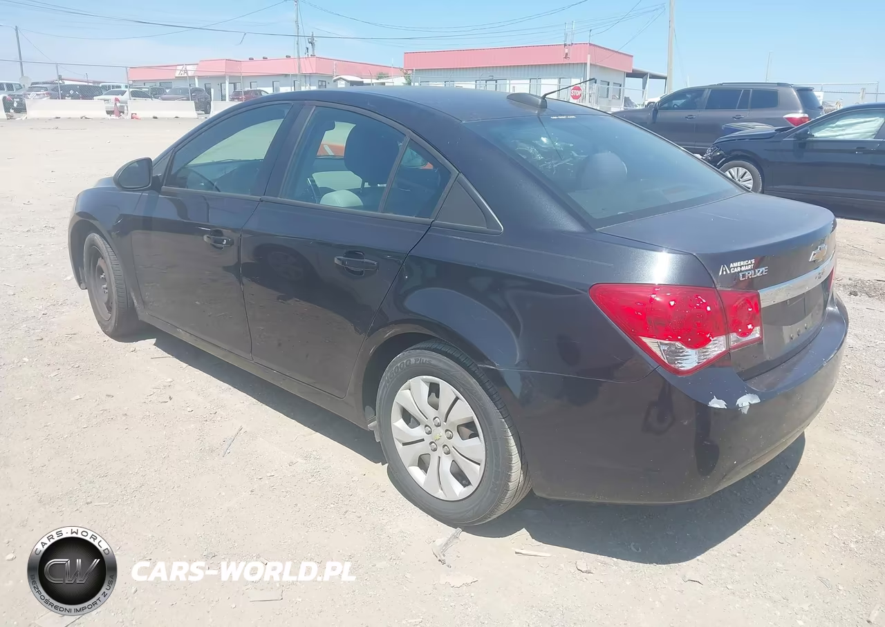 2015 Chevrolet Cruze Ls Auto VIN:1G1PA5SH7F7224404 - 3