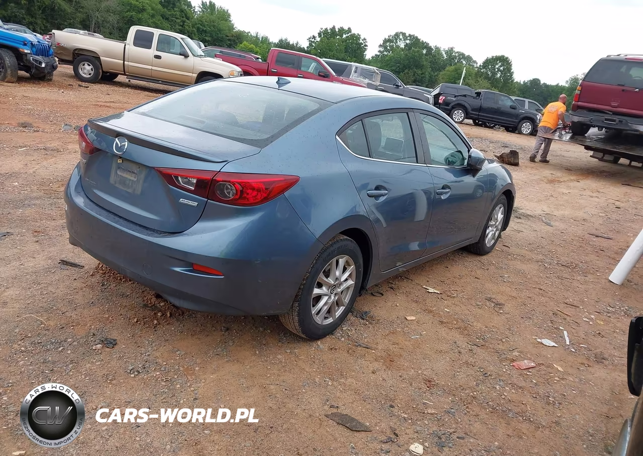 2015 Mazda Mazda3 I Touring VIN:JM1BM1V76F1223963 - 4