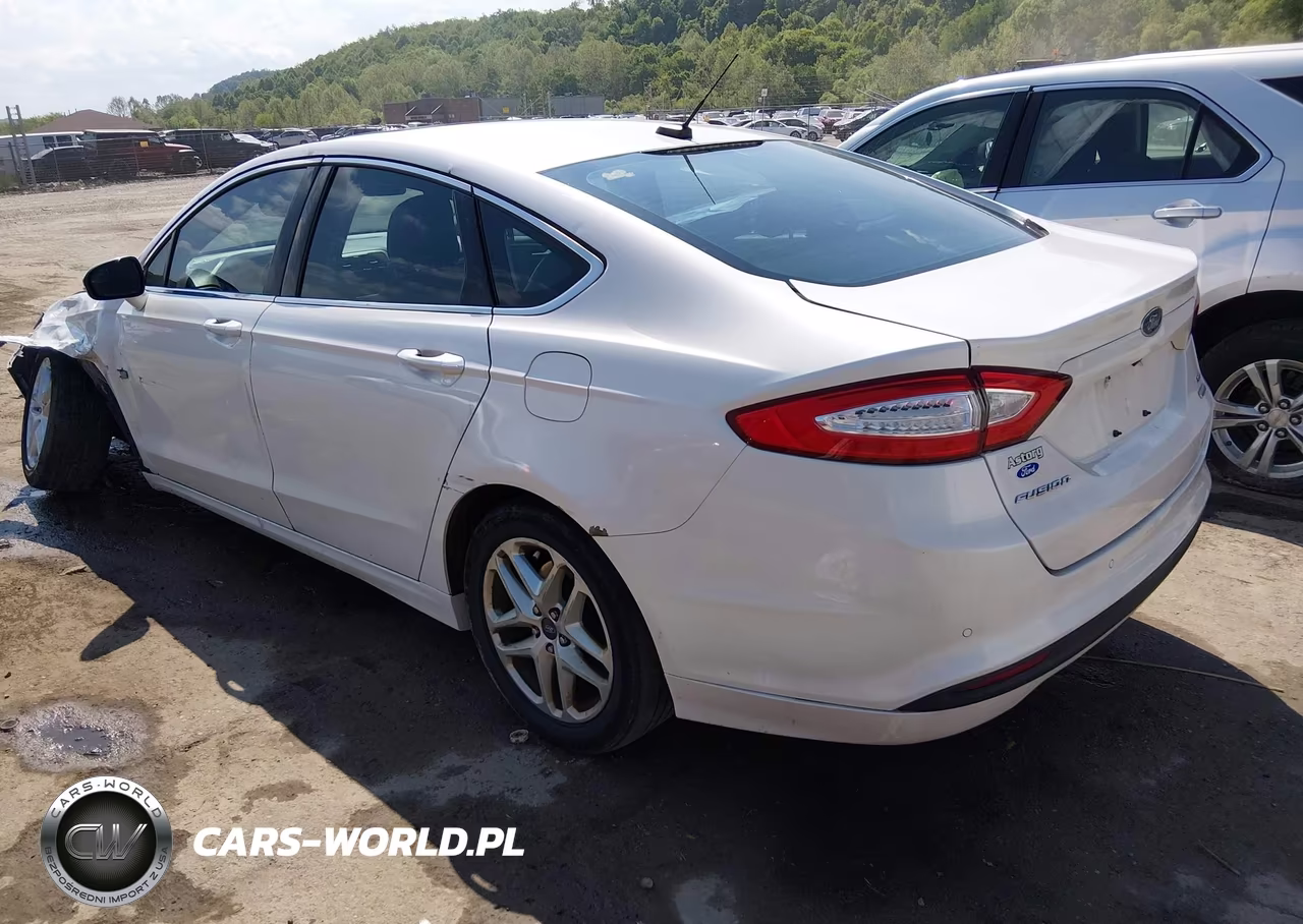 2013 Ford Fusion Se VIN:3FA6P0HR9DR270123 - 3