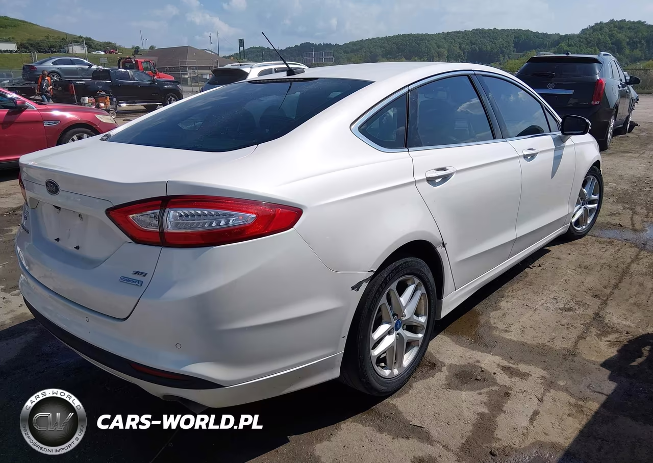 2013 Ford Fusion Se VIN:3FA6P0HR9DR270123 - 4