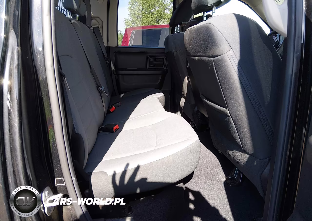 2021 Ram 1500 Classic Express 4X4 6'4 Box VIN:1C6RR7FG8MS593361 - 8