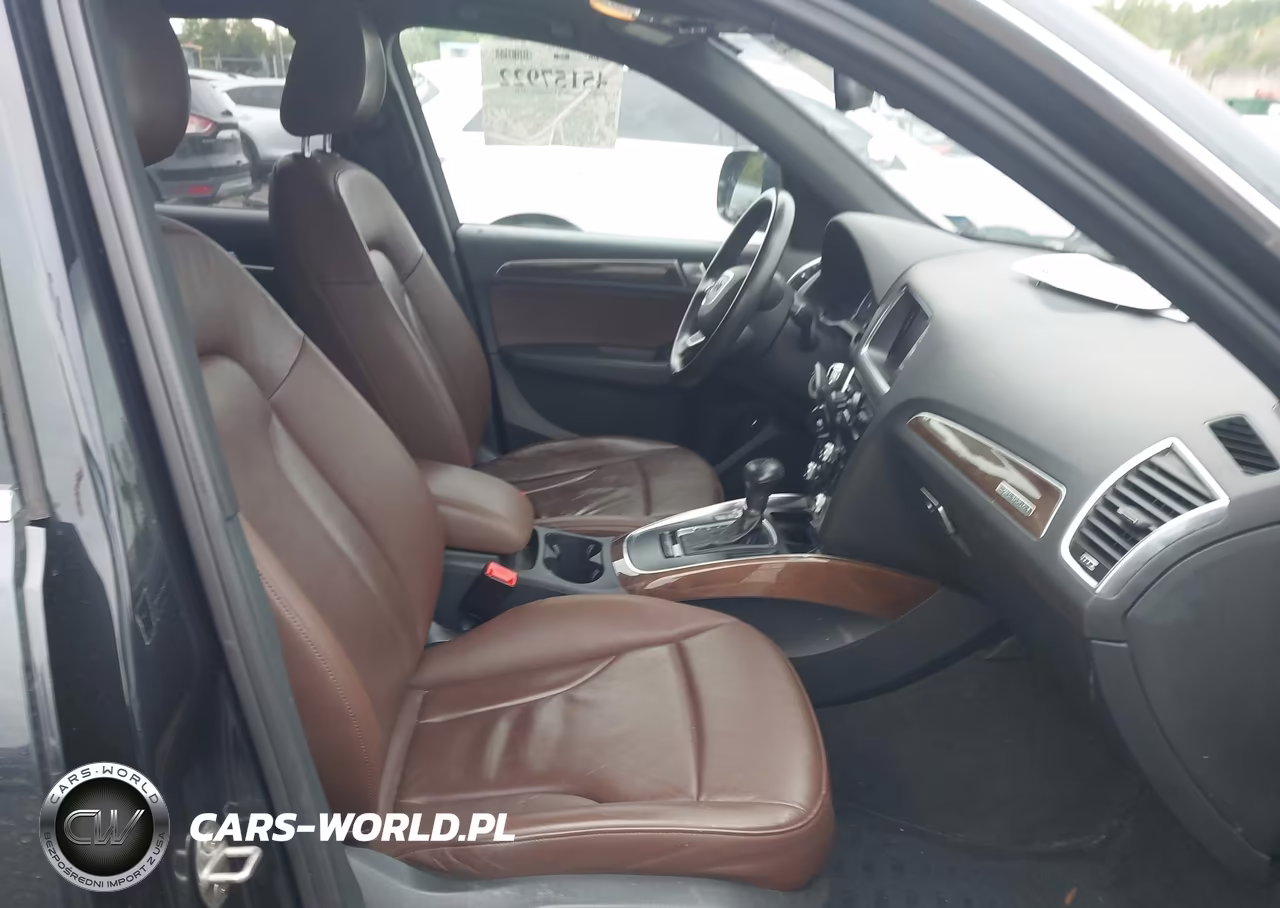 2017 Audi Q5 2.0T Premium VIN:WA1C2AFPXHA044878 - 5