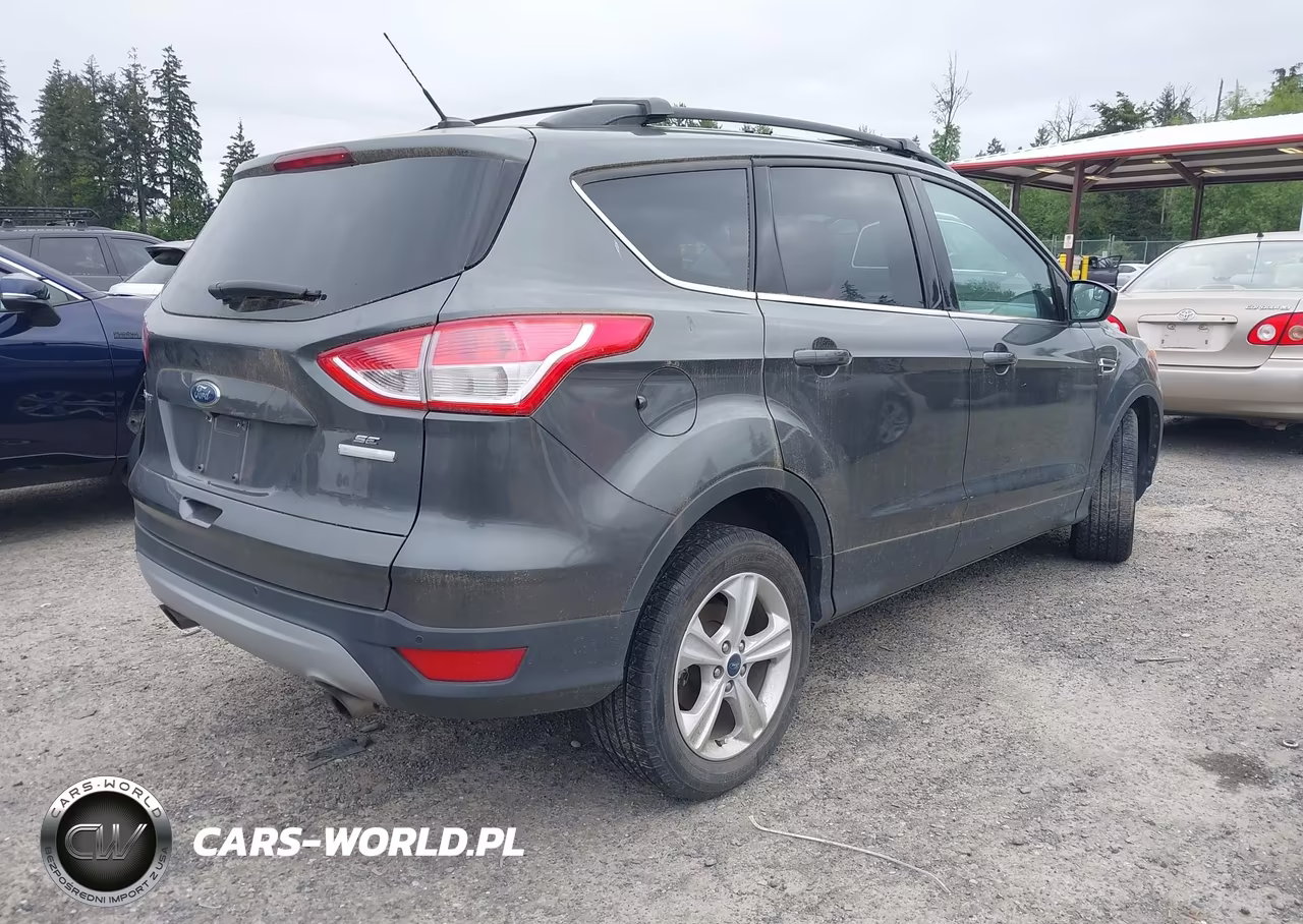 2016 Ford Escape Se VIN:1FMCU0GXXGUB97858 - 4