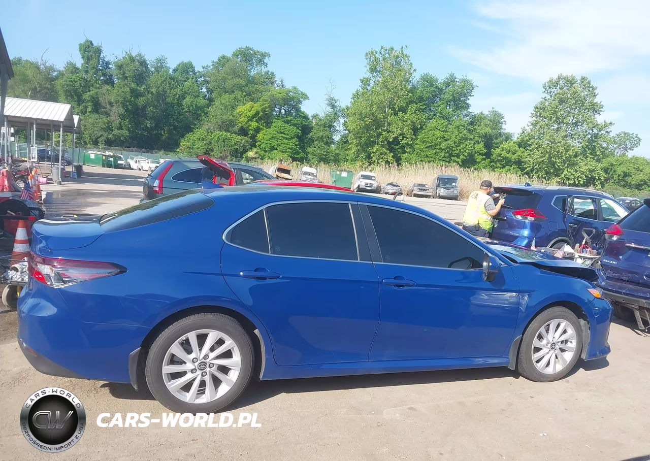 2024 Toyota Camry Le VIN:4T1C11AK3RU251211 - 13