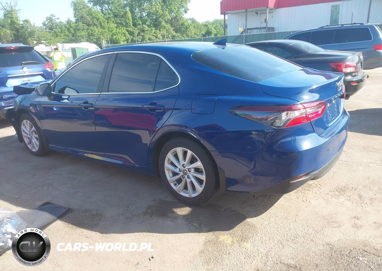 2024 Toyota Camry Le VIN:4T1C11AK3RU251211 - 3