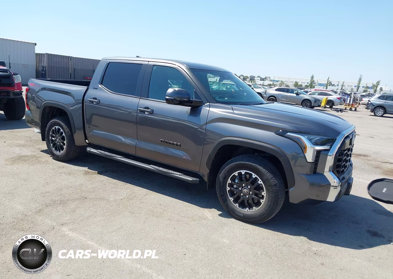 2025 Toyota Tundra Sr5 – zdjęcie 1 z 17