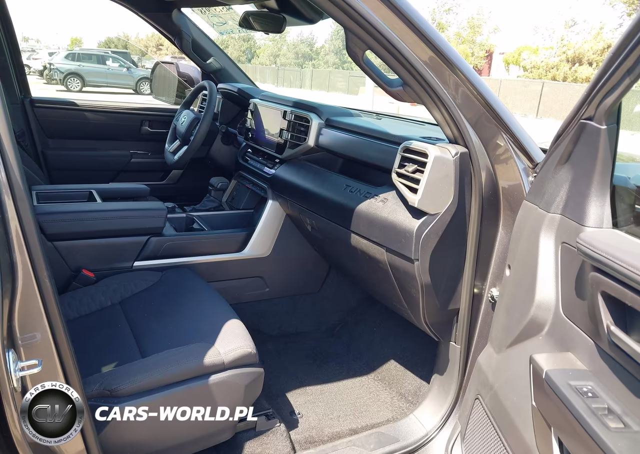 2025 Toyota Tundra Sr5 VIN:5TFLA5DBXSX310377 - 5