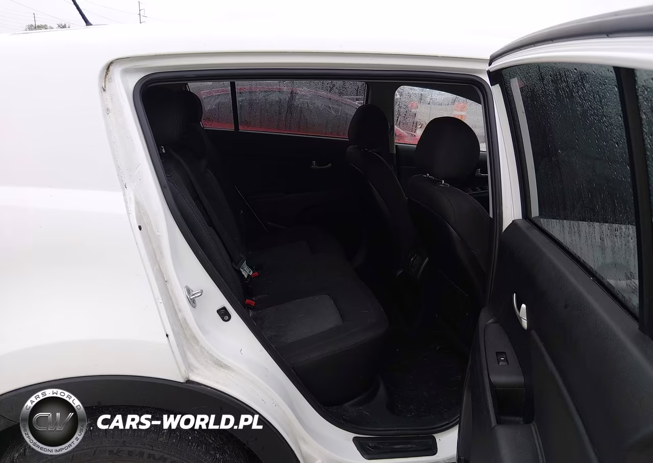 2016 Kia Sportage Lx VIN:KNDPB3AC4G7830064 - 8