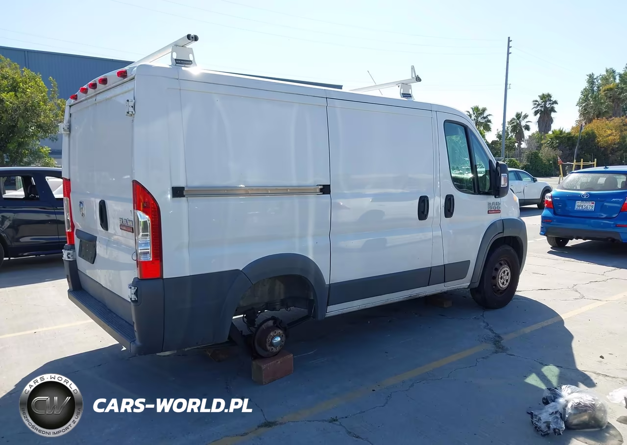 2015 Ram Promaster 1500 Low Roof VIN:3C6TRVNG4FE504600 - 4