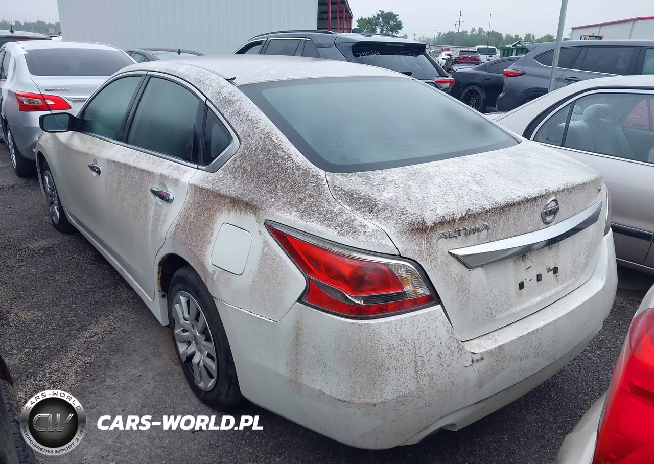 2014 Nissan Altima 2.5 S VIN:1N4AL3AP4EC186601 - 3