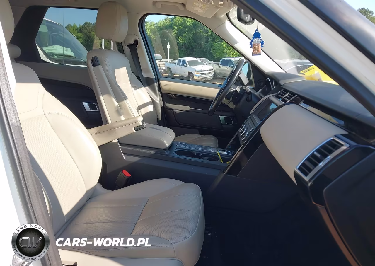 2018 Land Rover Discovery Se VIN:SALRG2RK7JA077455 - 5