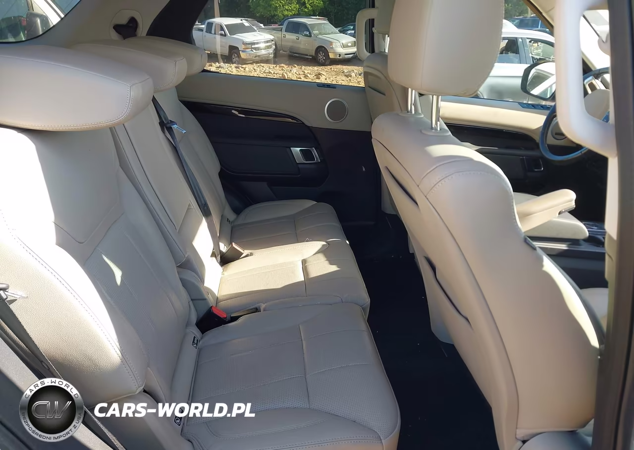 2018 Land Rover Discovery Se VIN:SALRG2RK7JA077455 - 8