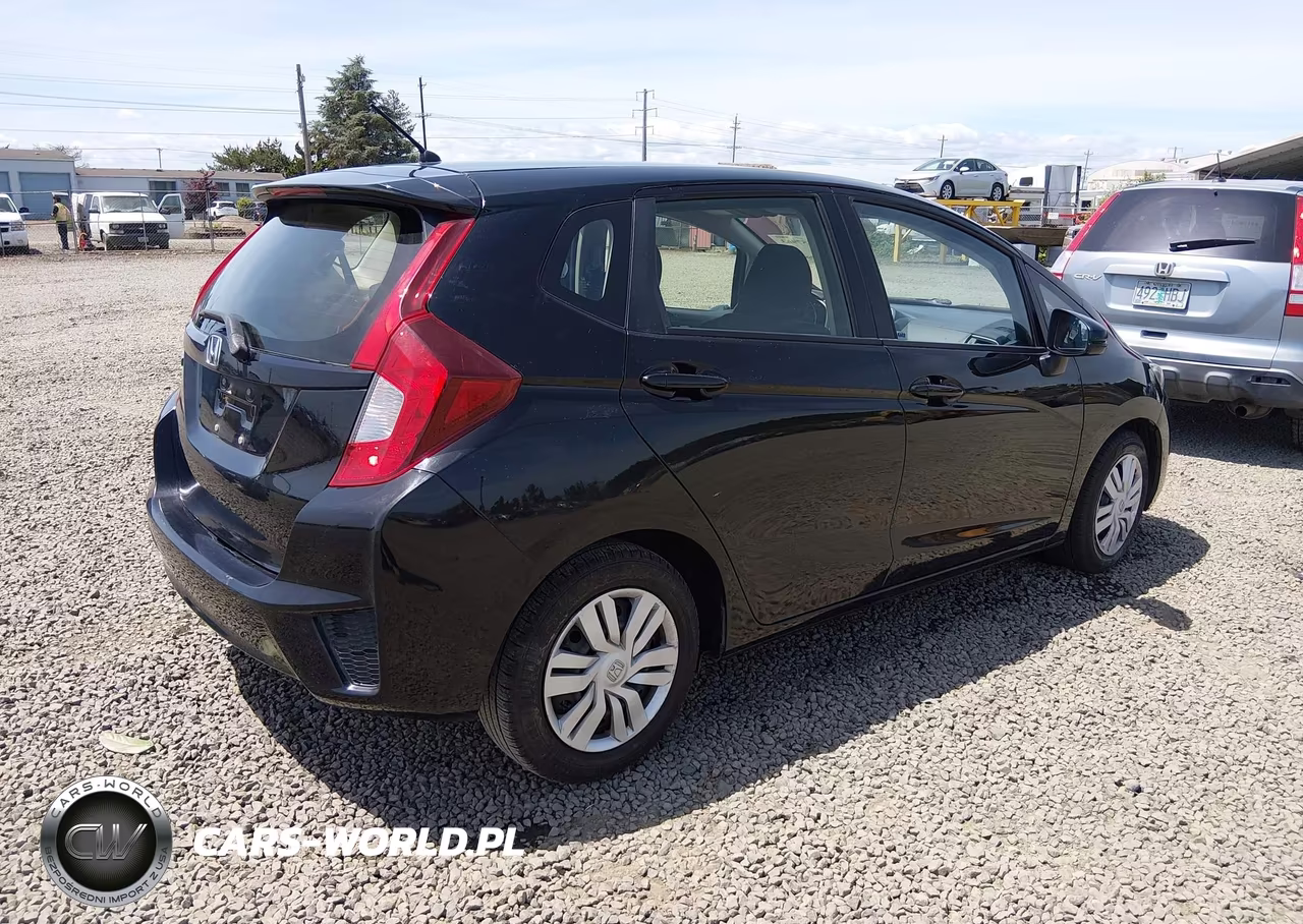 2016 Honda Fit Lx VIN:JHMGK5H58GS010892 - 4