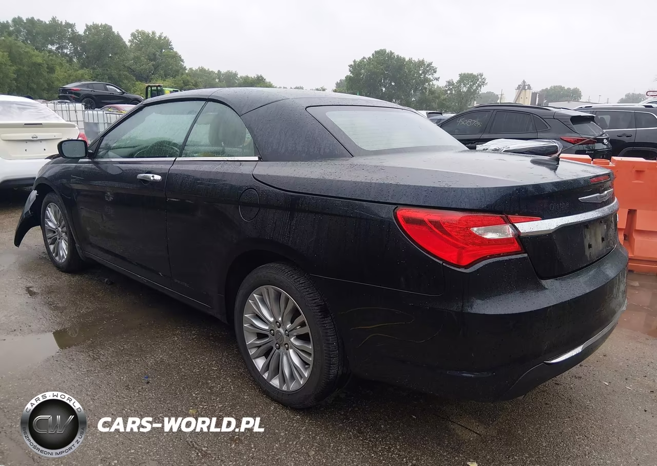 2011 Chrysler 200 Limited VIN:1C3BC7EG4BN580023 - 3