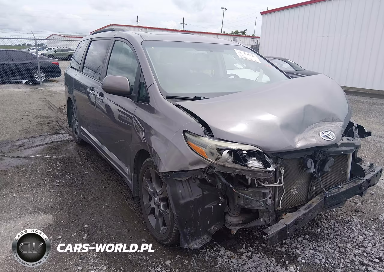 2016 Toyota Sienna Se Premium 8 Passenger