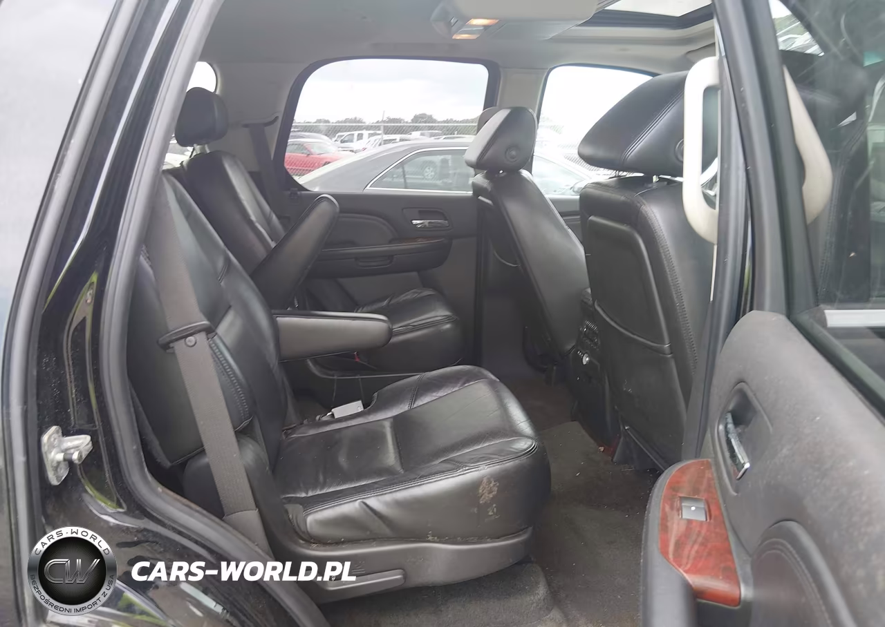 2008 Cadillac Escalade Standard VIN:1GYFK63868R168817 - 8