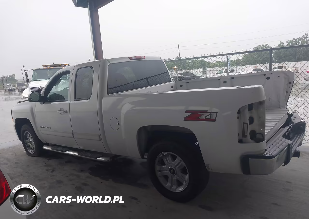 2011 Chevrolet Silverado 1500 Lt VIN:1GCRCSE00BZ188343 - 14