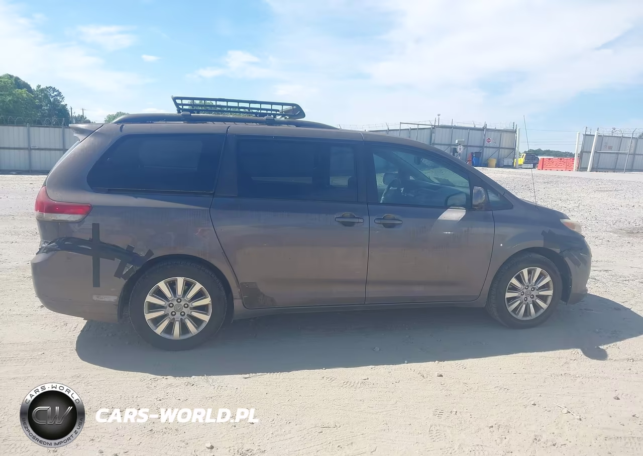2011 Toyota Sienna Le VIN:5TDJK3DC1BS022920 - 13