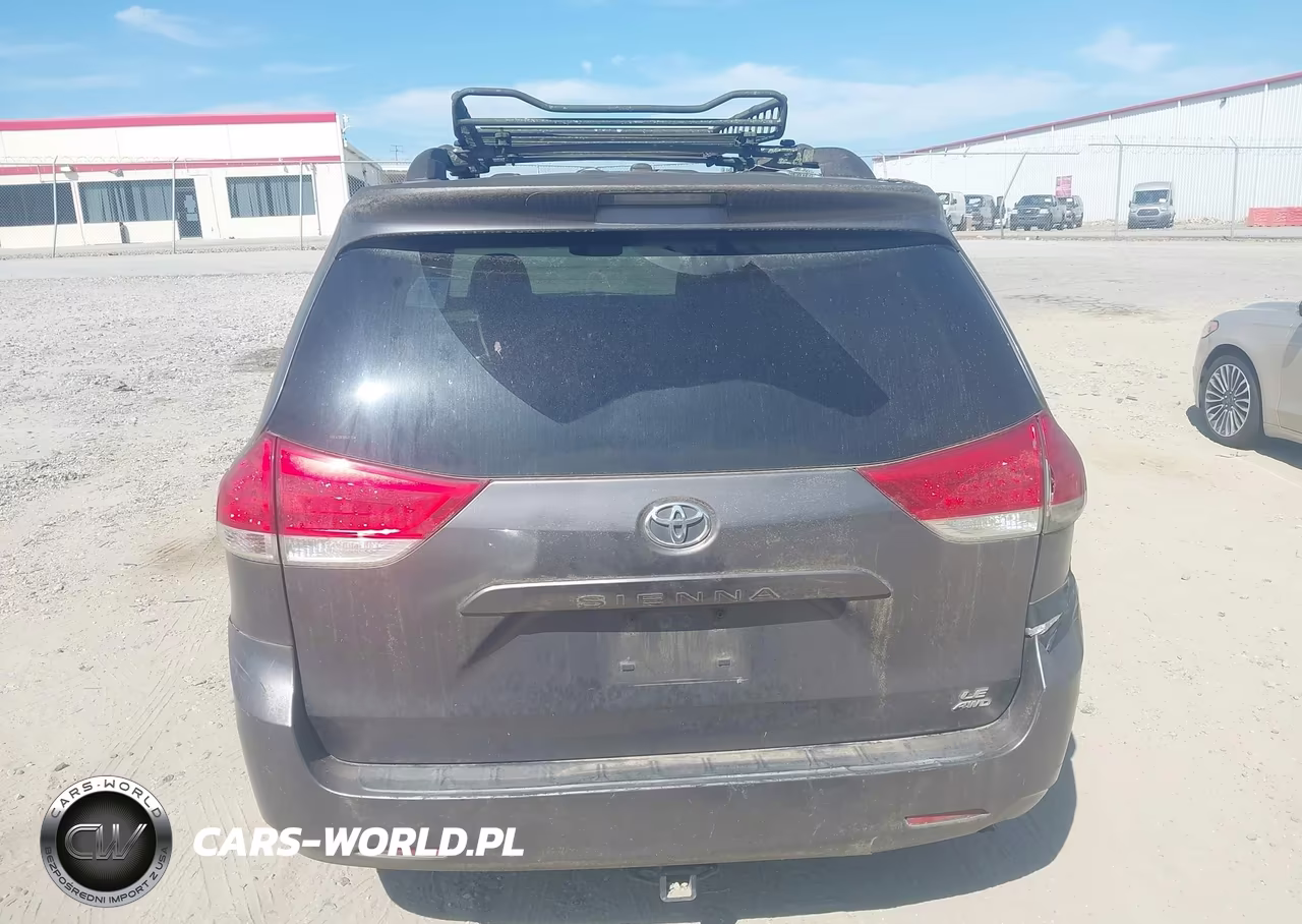 2011 Toyota Sienna Le VIN:5TDJK3DC1BS022920 - 16