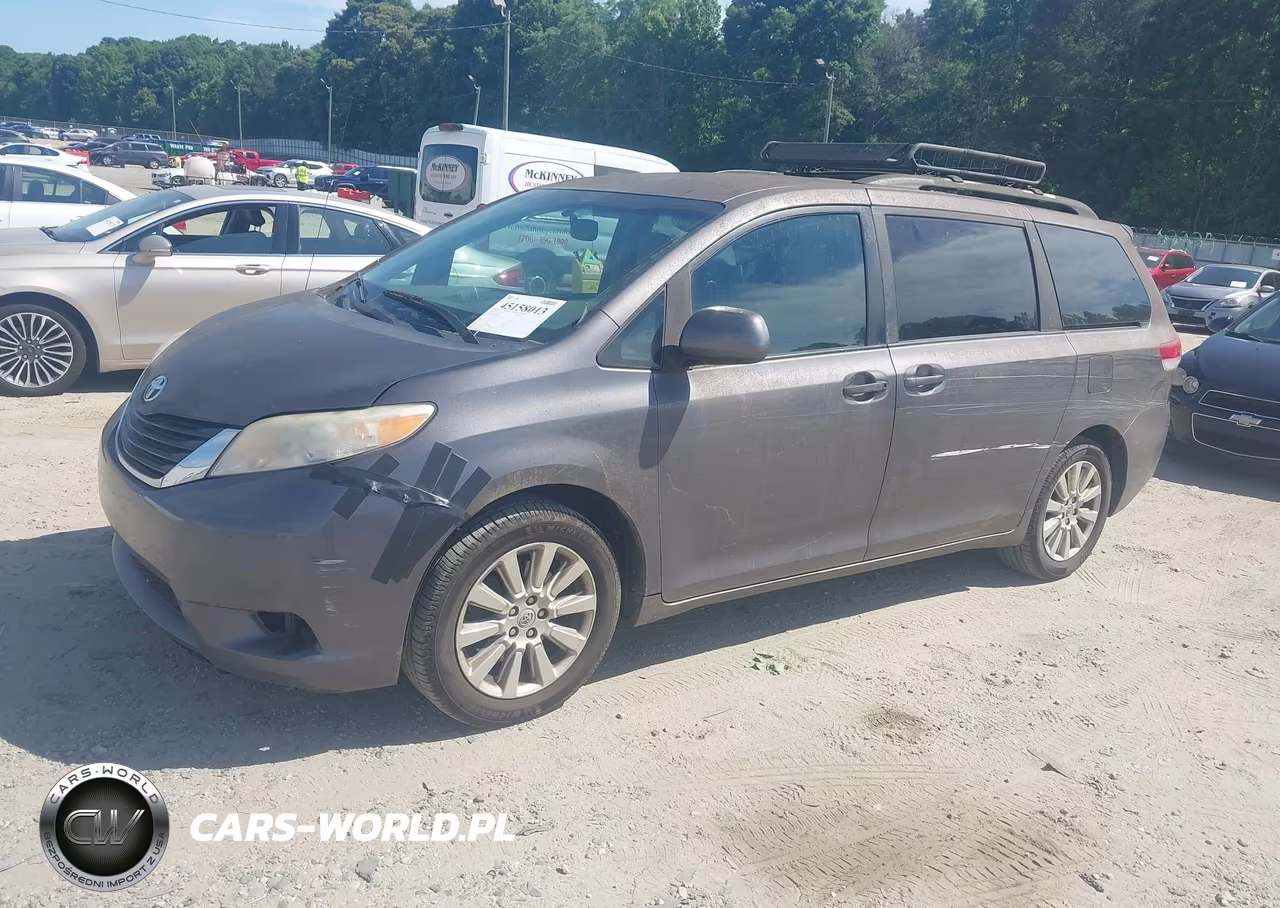 2011 Toyota Sienna Le VIN:5TDJK3DC1BS022920 - 2