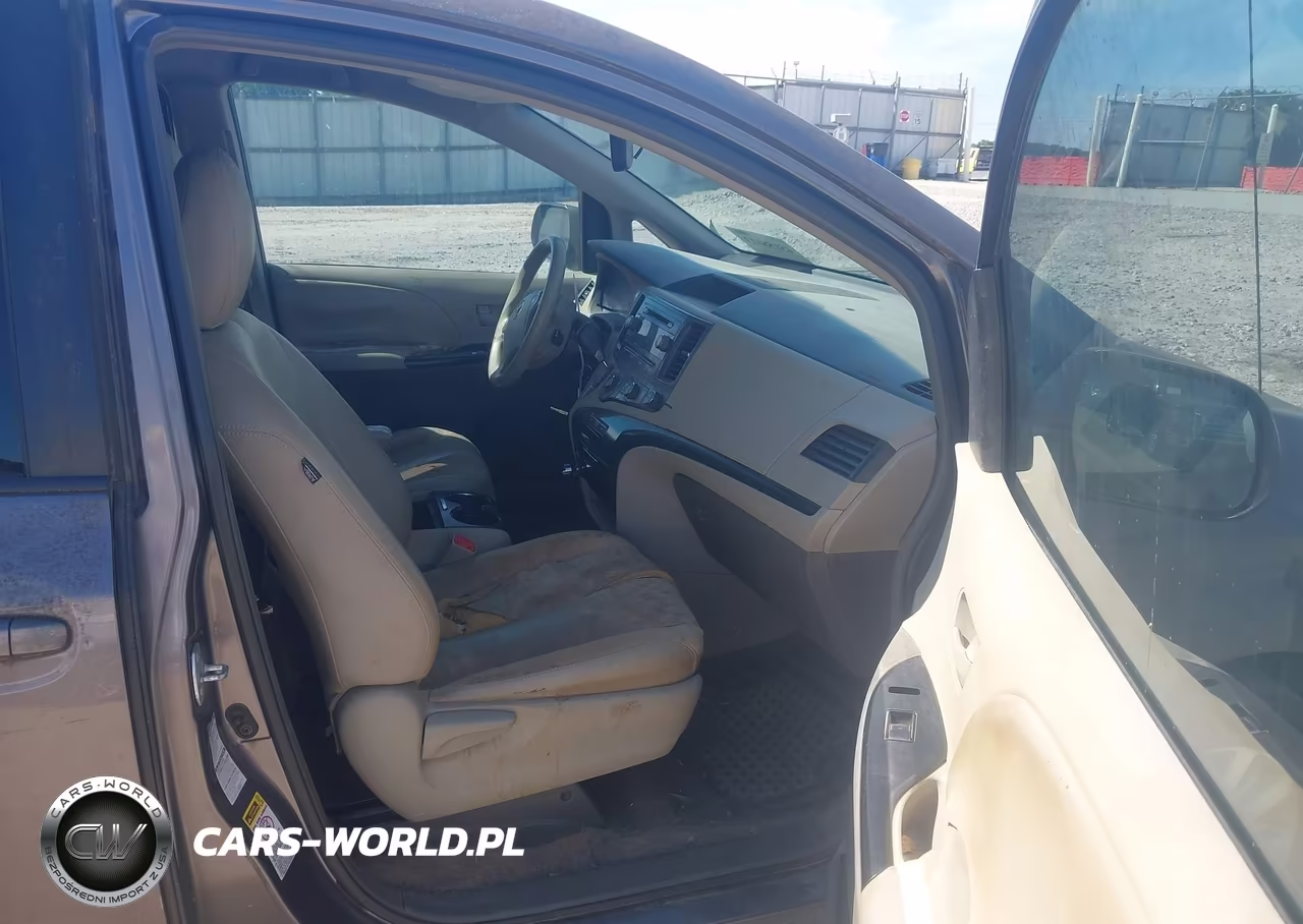 2011 Toyota Sienna Le VIN:5TDJK3DC1BS022920 - 5