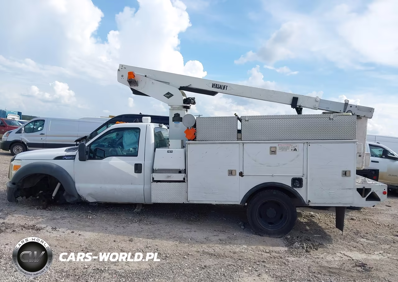 2013 Ford F-450 Chassis Xl VIN:1FDUF4GY1DEA42684 - 14