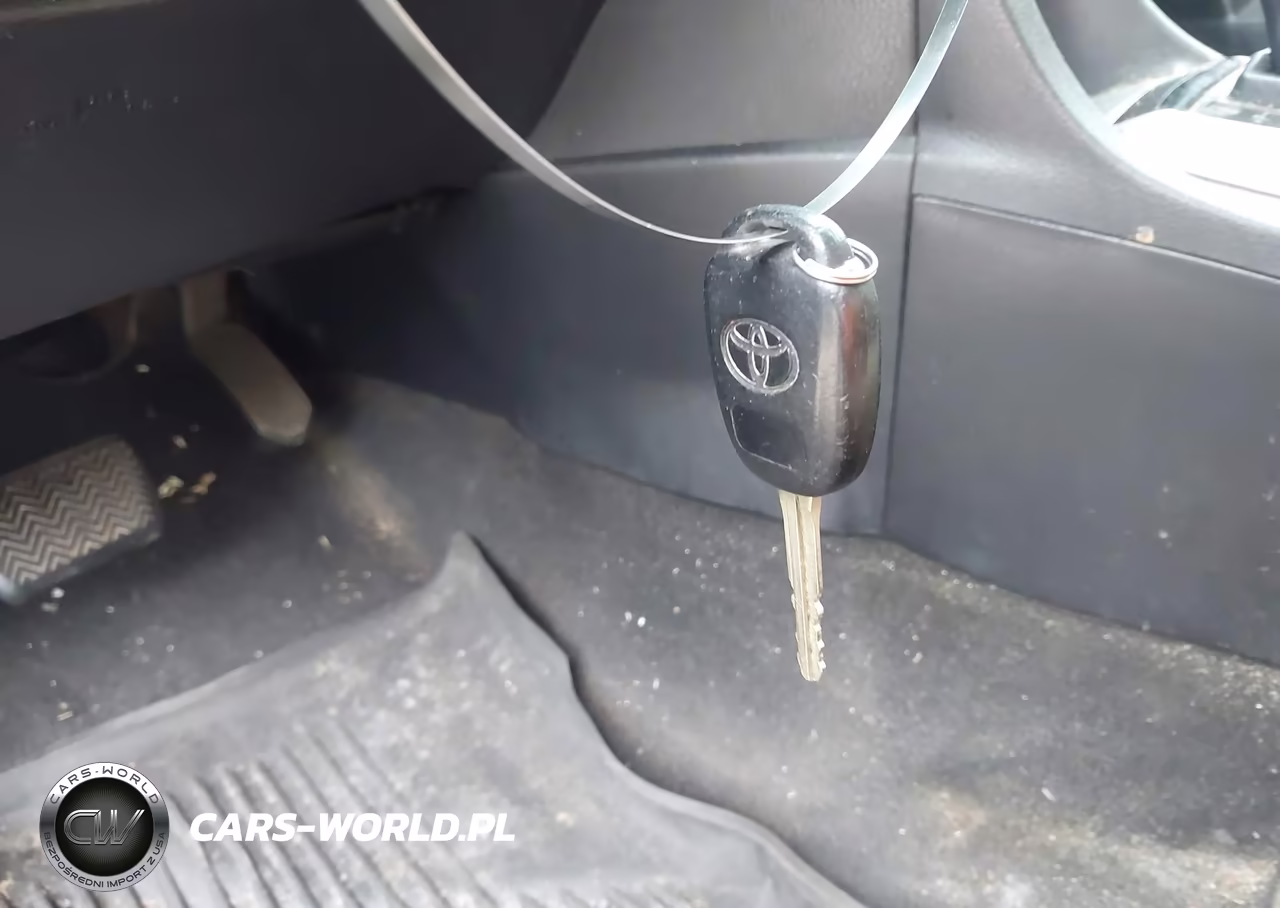 2014 Toyota Corolla Le Plus VIN:2T1BURHE7EC024858 - 11