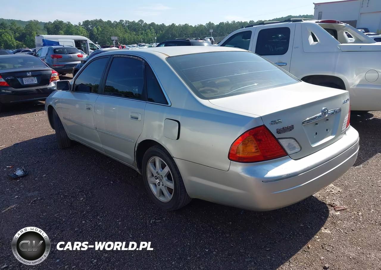 2000 Toyota Avalon Xls VIN:4T1BF28B4YU060002 - 3