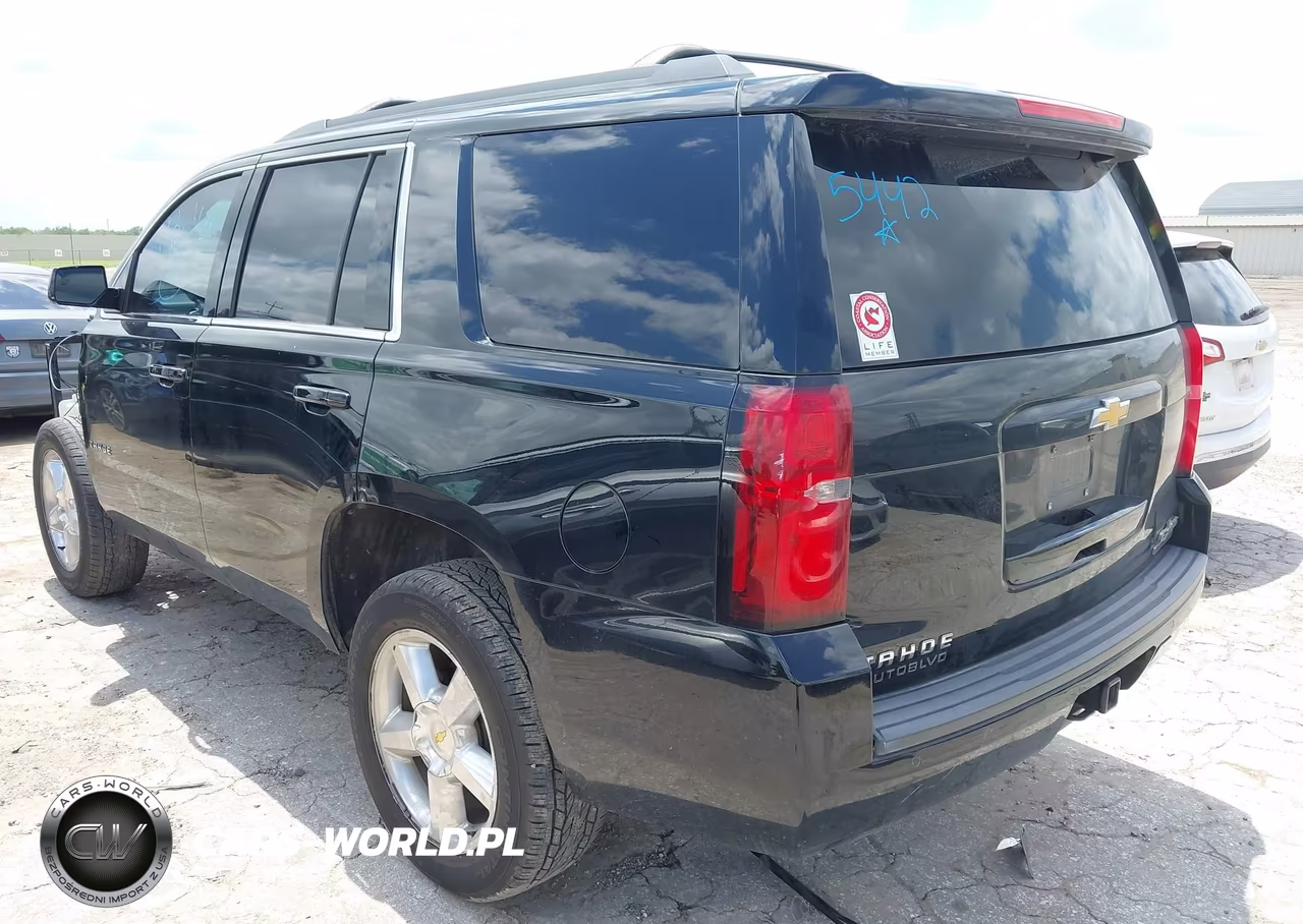 2017 Chevrolet Tahoe Ls VIN:1GNSCAKC9HR365496 - 3