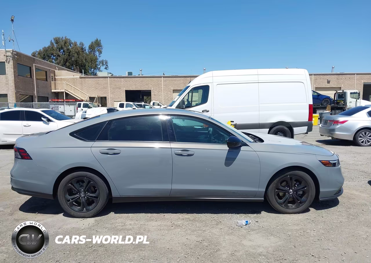 2025 Honda Accord Se VIN:1HGCY1F40SA009513 - 14