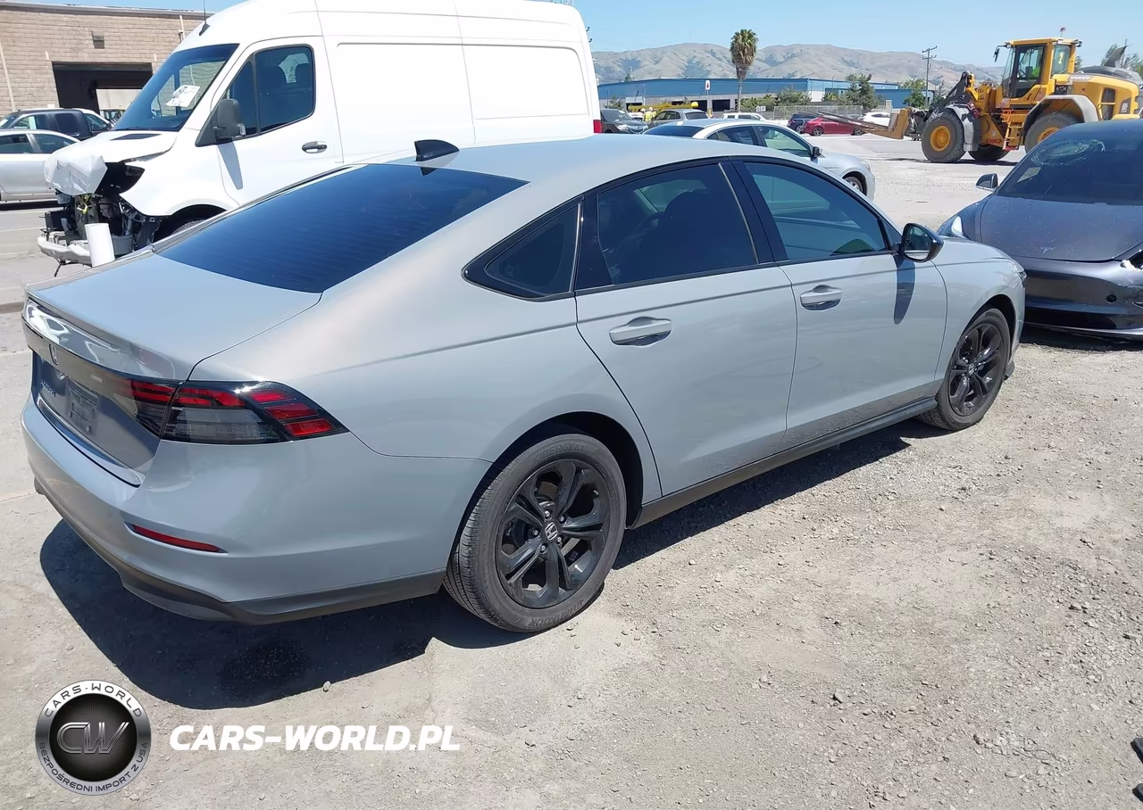 2025 Honda Accord Se VIN:1HGCY1F40SA009513 - 4