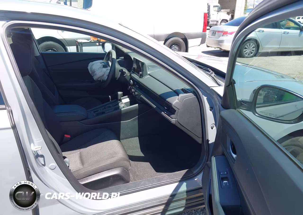 2025 Honda Accord Se VIN:1HGCY1F40SA009513 - 5