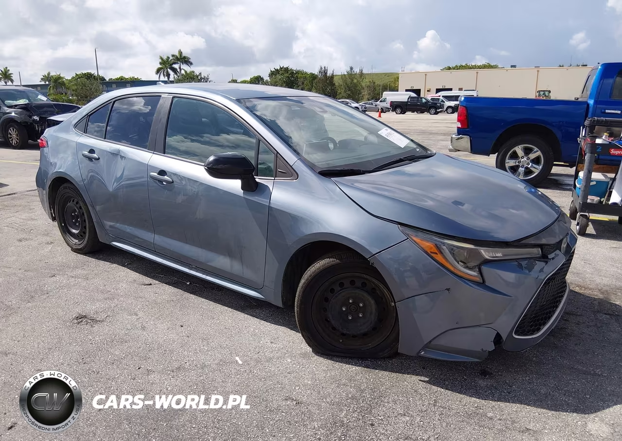2021 Toyota Corolla Le – zdjęcie 1 z 15