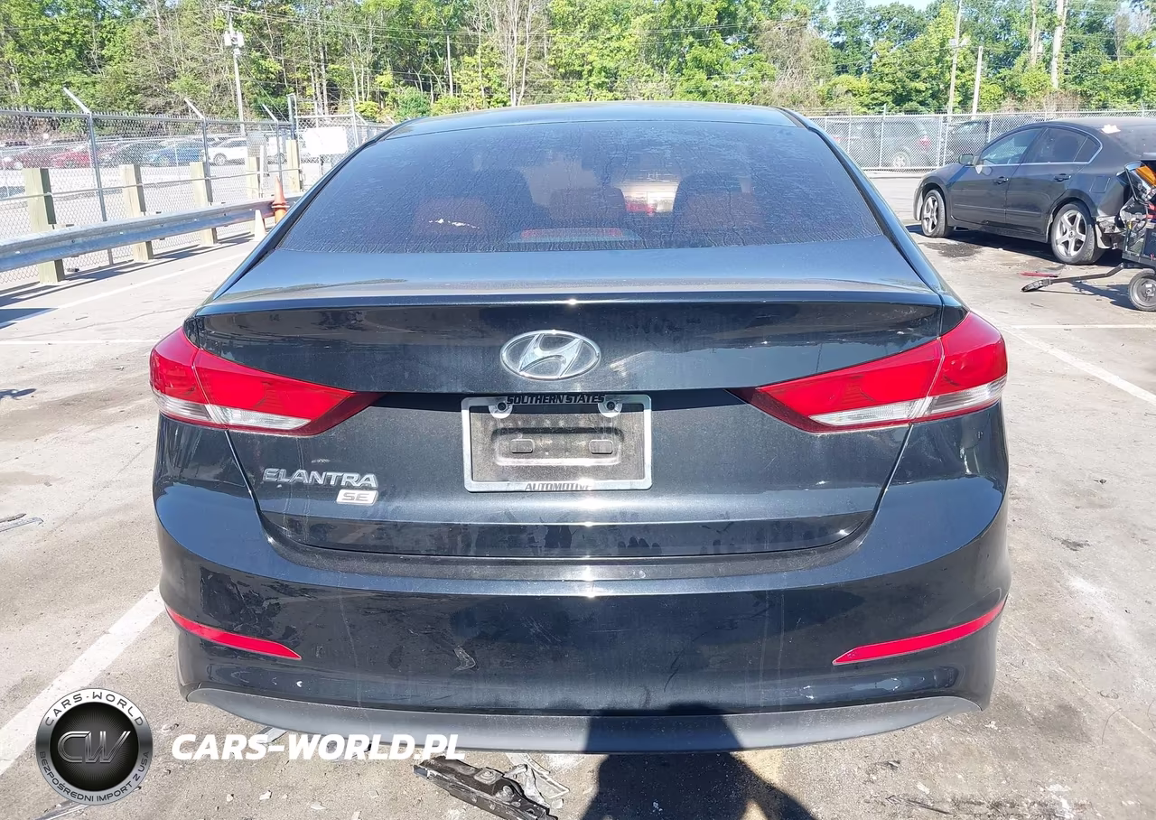 2018 Hyundai Elantra Se VIN:5NPD74LF9JH313637 - 16
