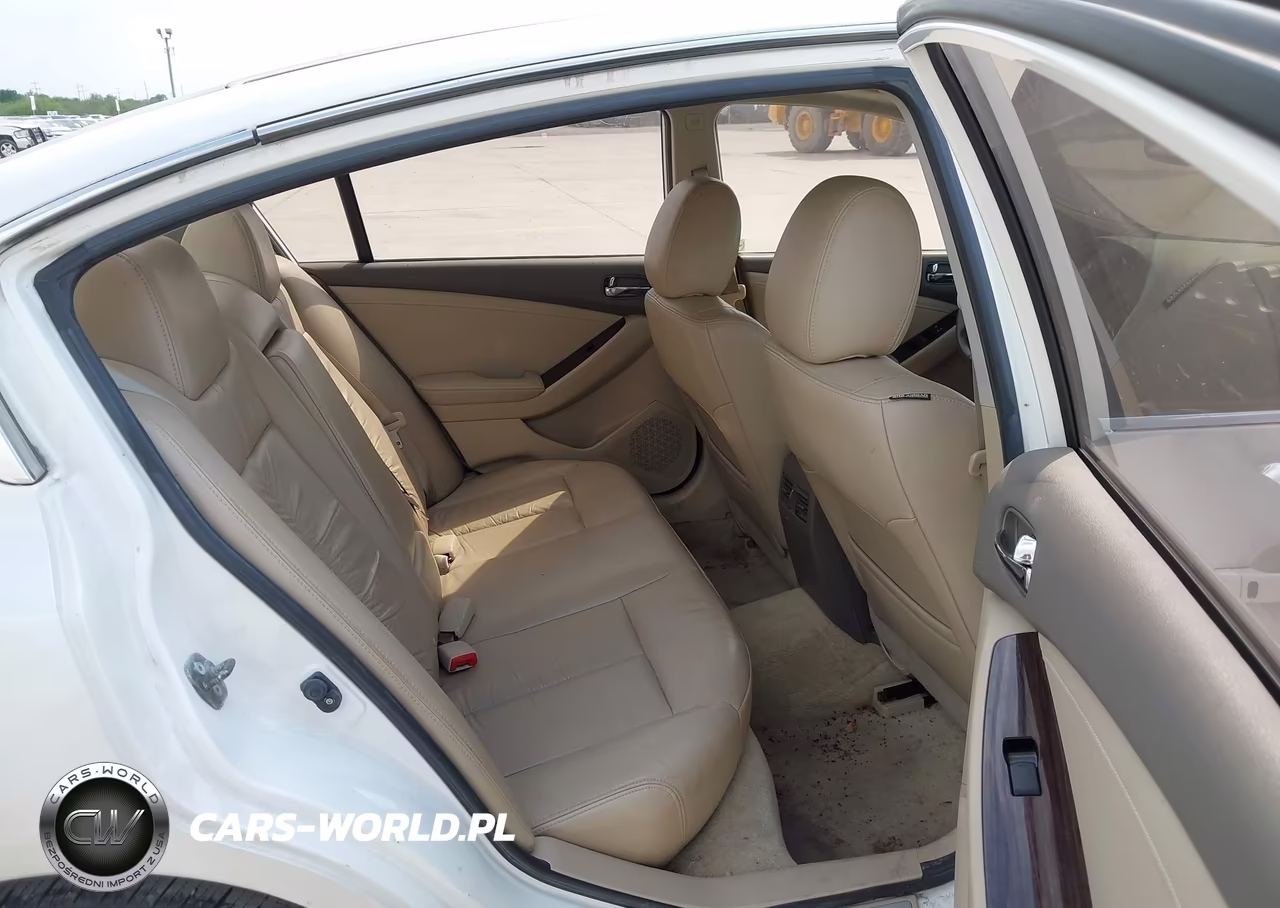 2011 Nissan Altima 2.5 S VIN:1N4AL2AP0BN473220 - 8