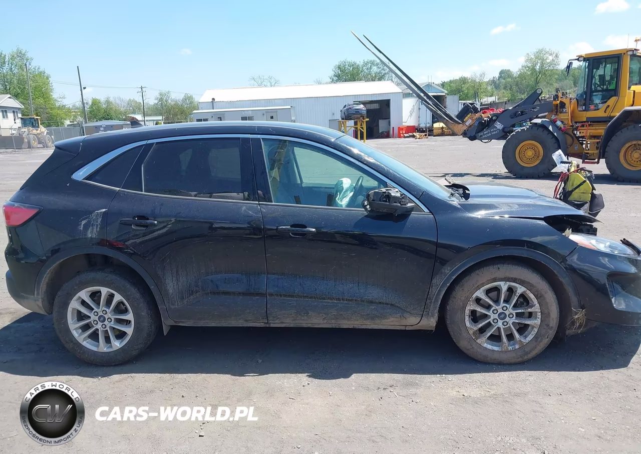 2020 Ford Escape Se VIN:1FMCU9G63LUA89913 - 13
