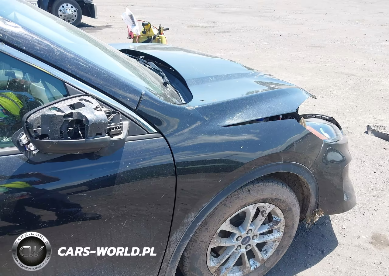 2020 Ford Escape Se VIN:1FMCU9G63LUA89913 - 17
