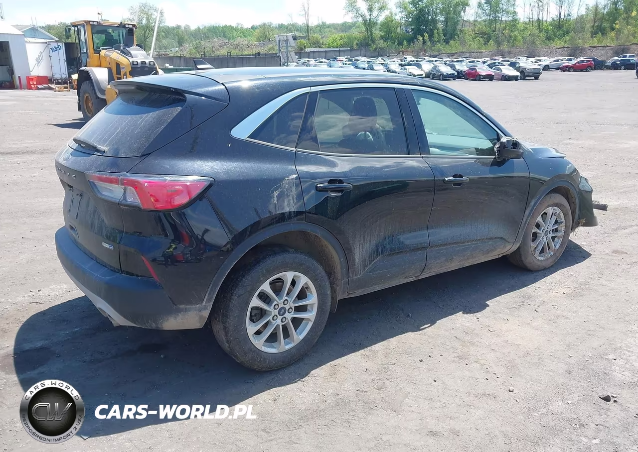 2020 Ford Escape Se VIN:1FMCU9G63LUA89913 - 4