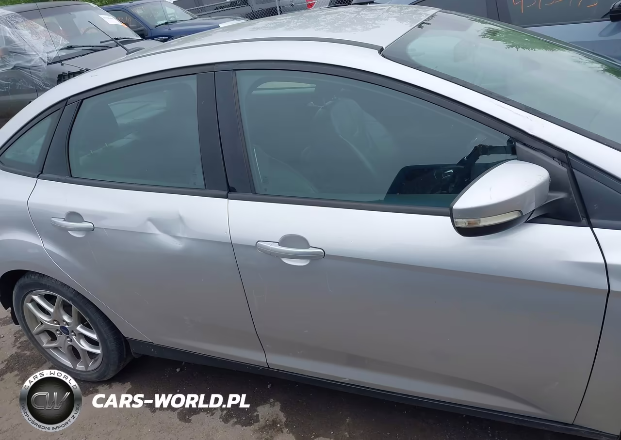 2015 Ford Focus Se VIN:1FADP3F23FL247579 - 14