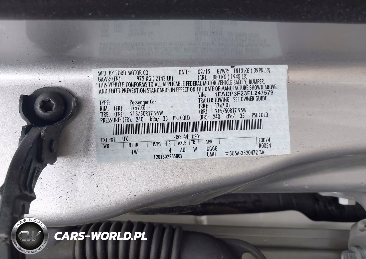 2015 Ford Focus Se VIN:1FADP3F23FL247579 - 9